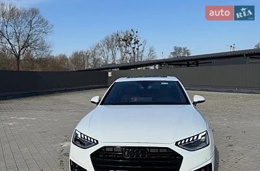 Седан Audi A4 2020 в Львові