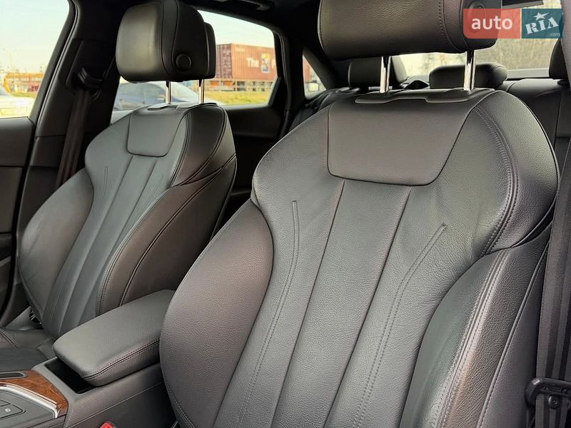 Седан Audi A4 2016 в Киеве