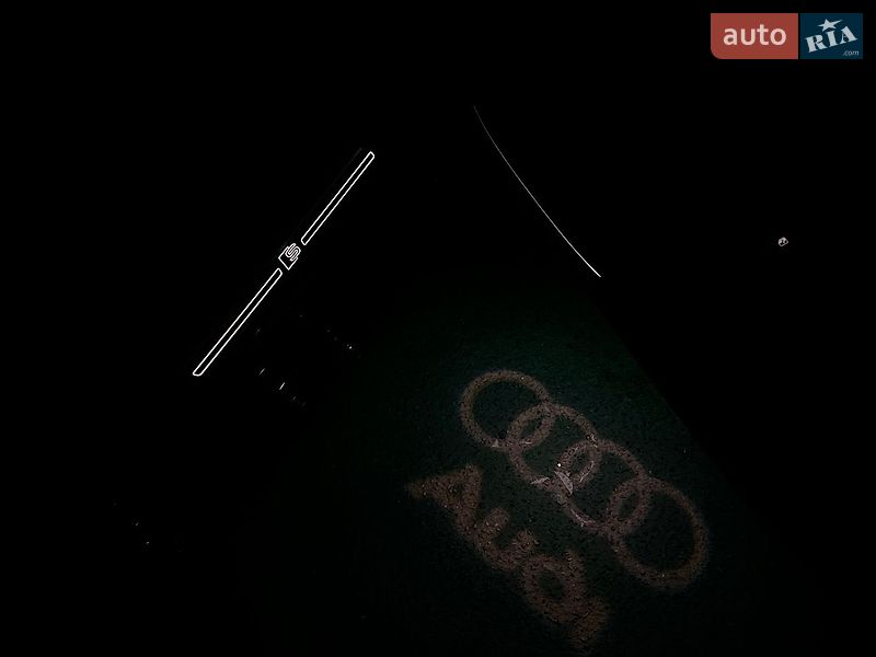 Седан Audi A4 2016 в Киеве
