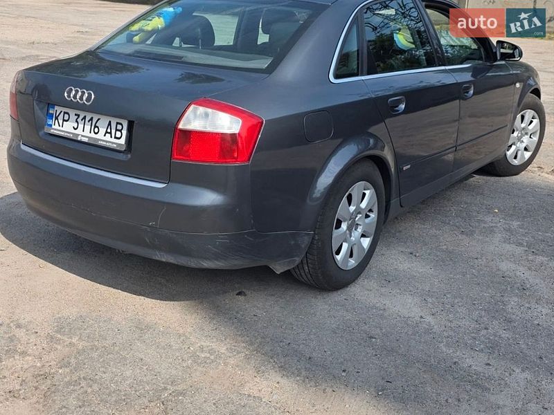 Седан Audi A4 2001 в Запорожье