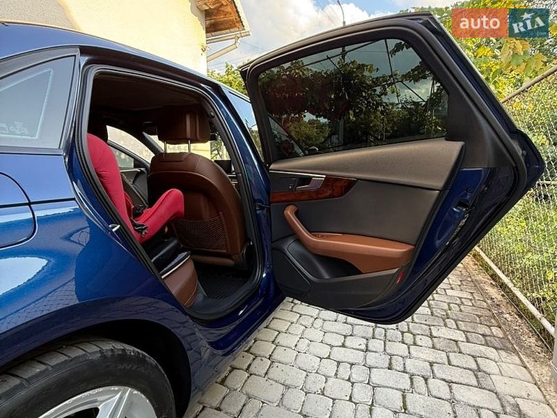Седан Audi A4 2016 в Коломые