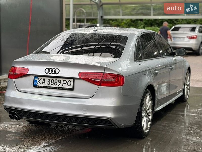 Седан Audi A4 2015 в Киеве