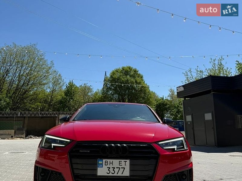Седан Audi A4 2019 в Одессе