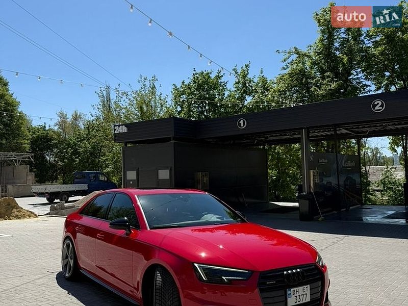 Седан Audi A4 2019 в Одессе