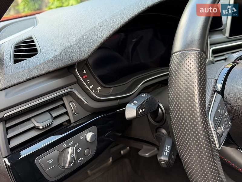 Седан Audi A4 2019 в Одессе