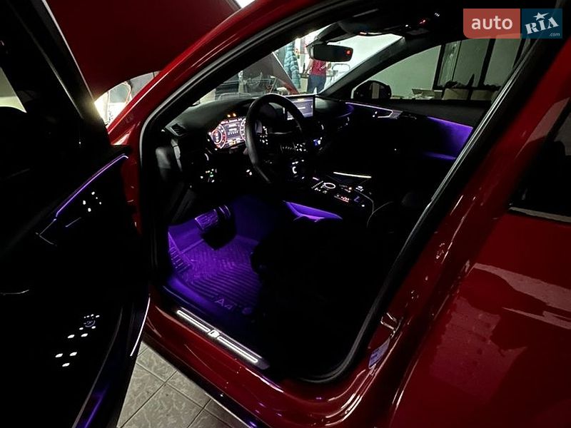 Седан Audi A4 2019 в Одессе