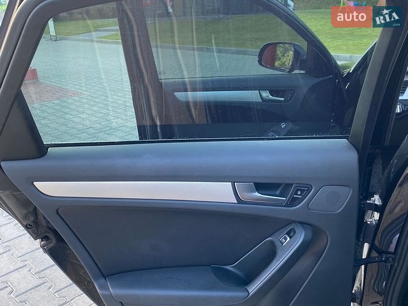 Седан Audi A4 2015 в Тернополі фото 22 Седан Audi A4 2015 в Тернополі