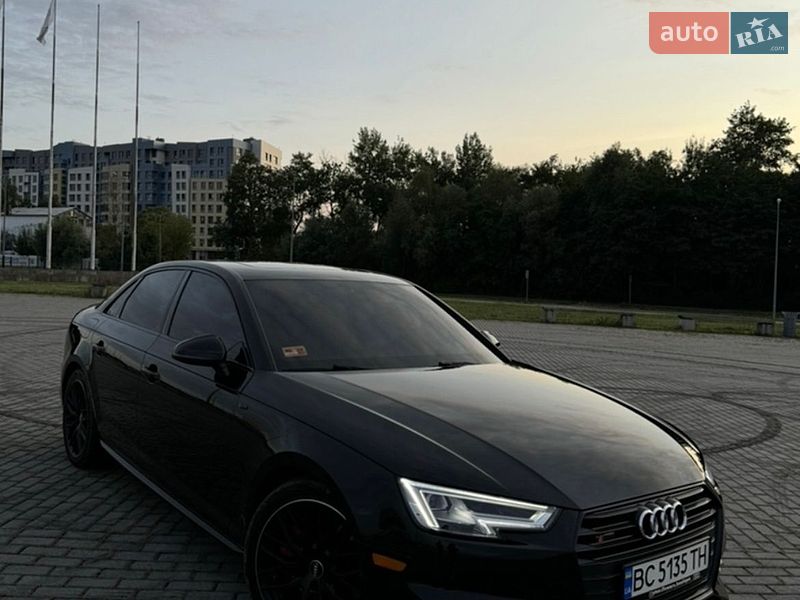 Audi A4 2017 Audi A4 2017