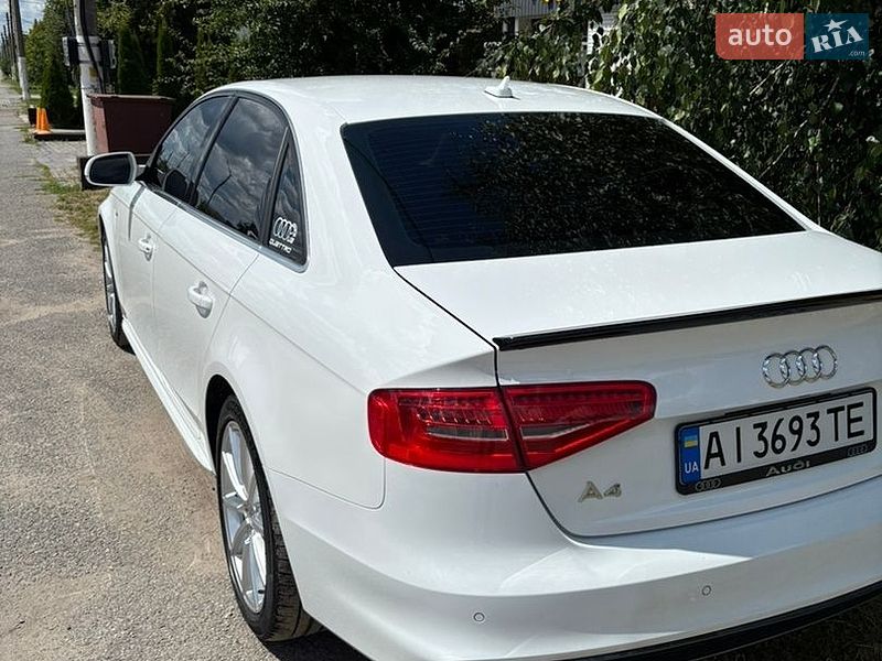 Седан Audi A4 2015 в Киеве