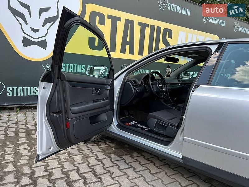 Седан Audi A4 2004 в Хмельницком
