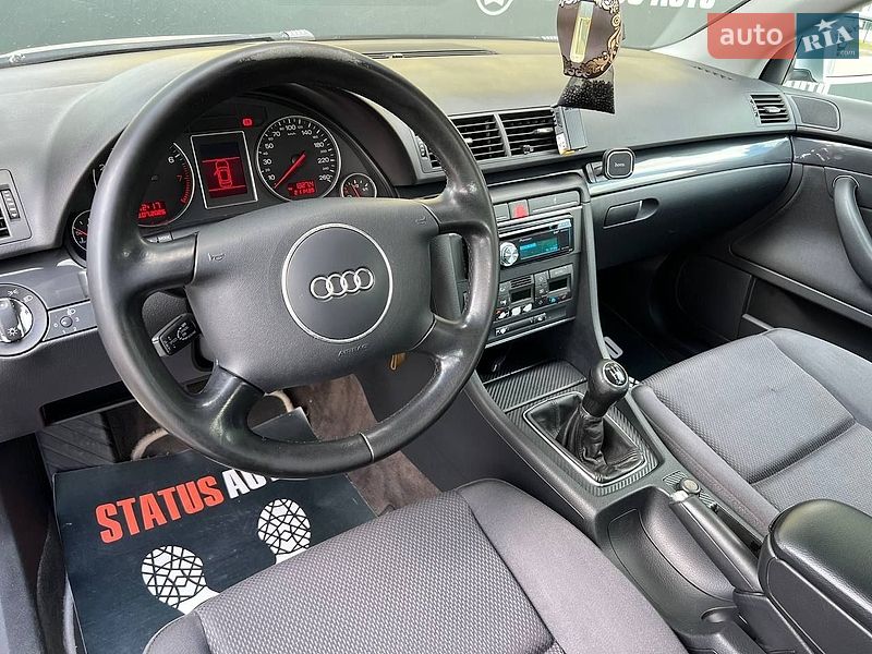 Седан Audi A4 2004 в Хмельницком