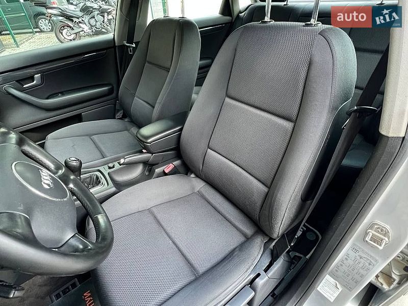 Седан Audi A4 2004 в Хмельницком