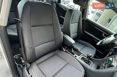 Седан Audi A4 2004 в Хмельницком