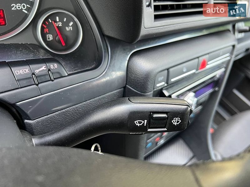 Седан Audi A4 2004 в Хмельницком