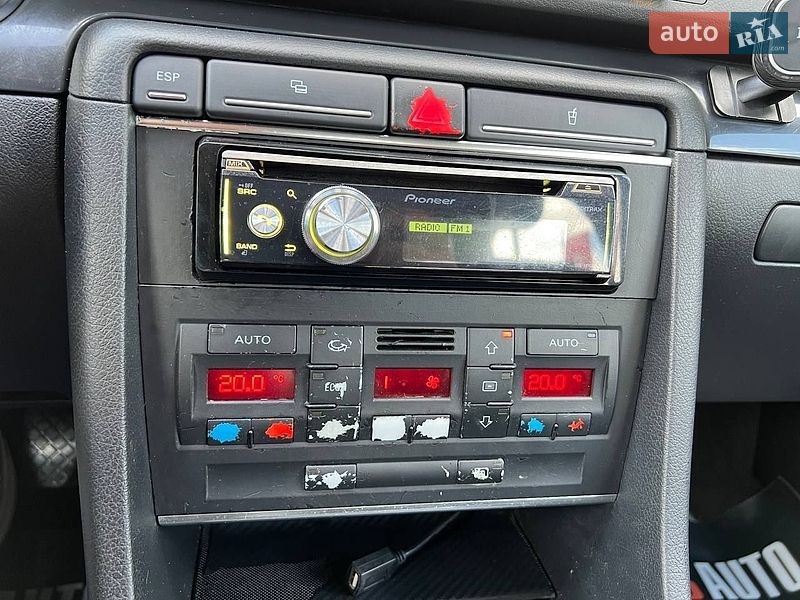 Седан Audi A4 2004 в Хмельницком