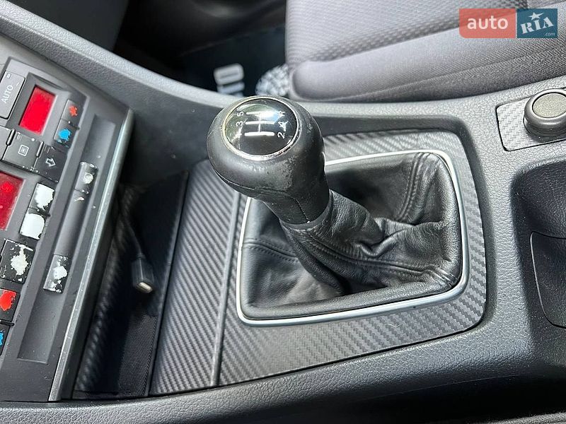 Седан Audi A4 2004 в Хмельницком