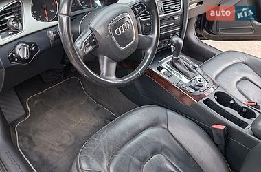 Седан Audi A4 2010 в Одесі