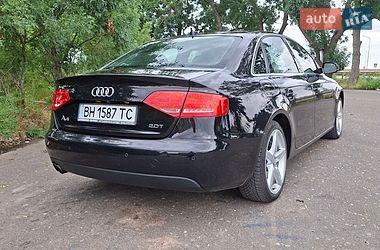 Седан Audi A4 2010 в Одесі