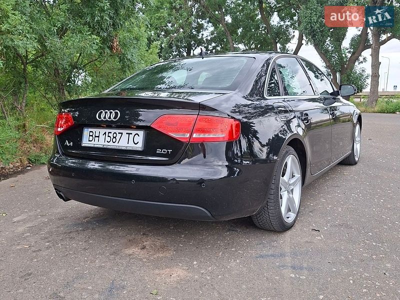 Седан Audi A4 2010 в Одесі