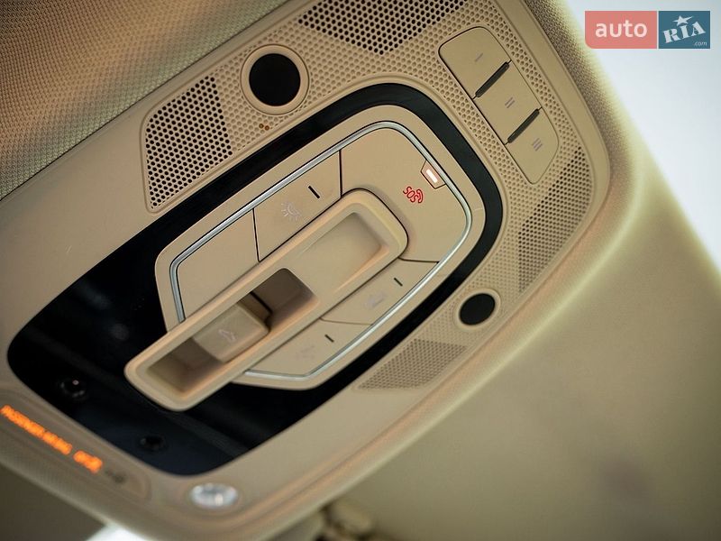 Седан Audi A4 2019 в Львове