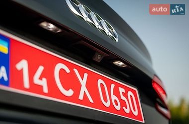 Седан Audi A4 2019 в Львове