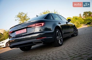 Седан Audi A4 2019 в Львове