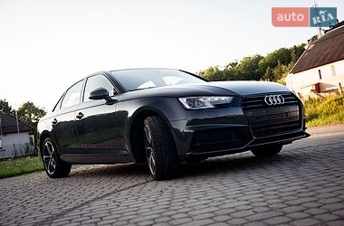 Седан Audi A4 2019 в Львове