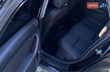 Седан Audi A4 2004 в Дубні