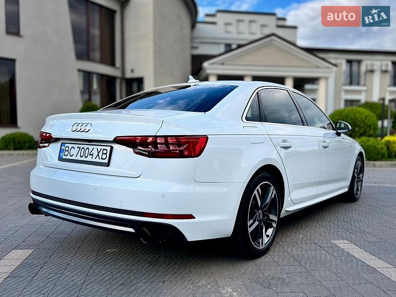 Седан Audi A4 2016 в Стрые