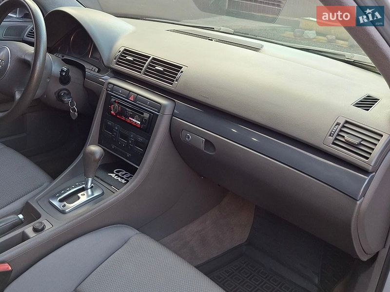 Универсал Audi A4 2004 в Хусте