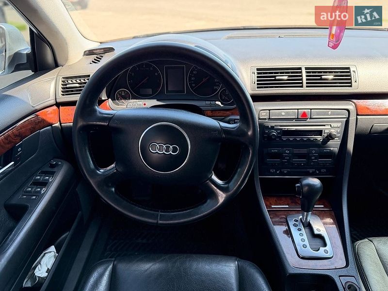Седан Audi A4 2004 в Виннице