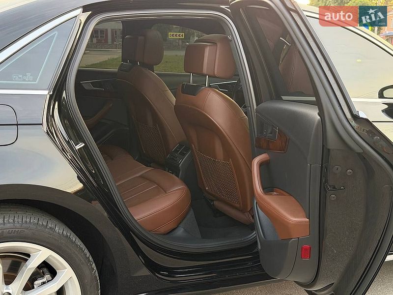Седан Audi A4 2019 в Вінниці