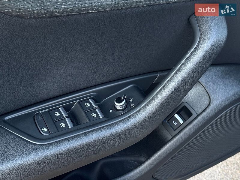 Седан Audi A4 2017 в Києві фото 13 Седан Audi A4 2017 в Києві