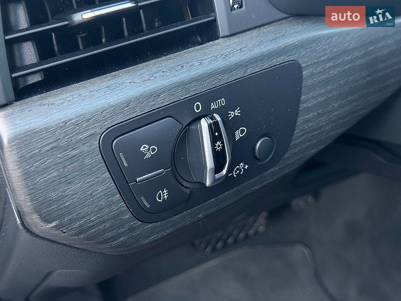 Седан Audi A4 2017 в Києві фото 15 Седан Audi A4 2017 в Києві