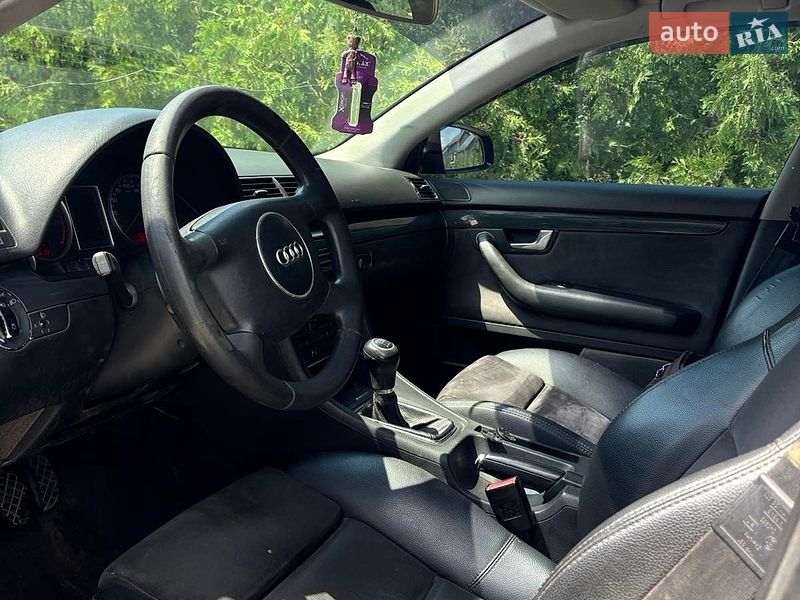 Седан Audi A4 2003 в Борщеві
