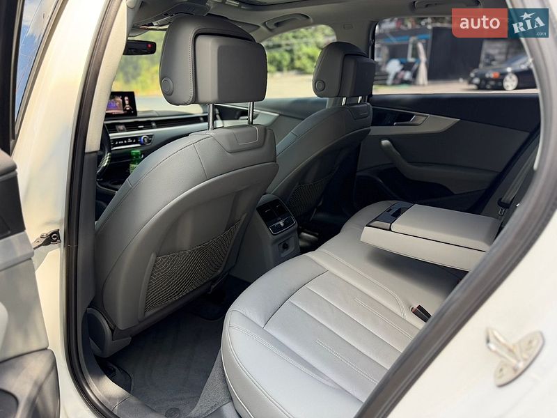 Седан Audi A4 2016 в Києві