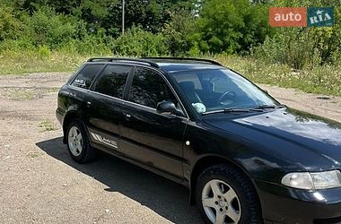 Універсал Audi A4 1998 в Городку