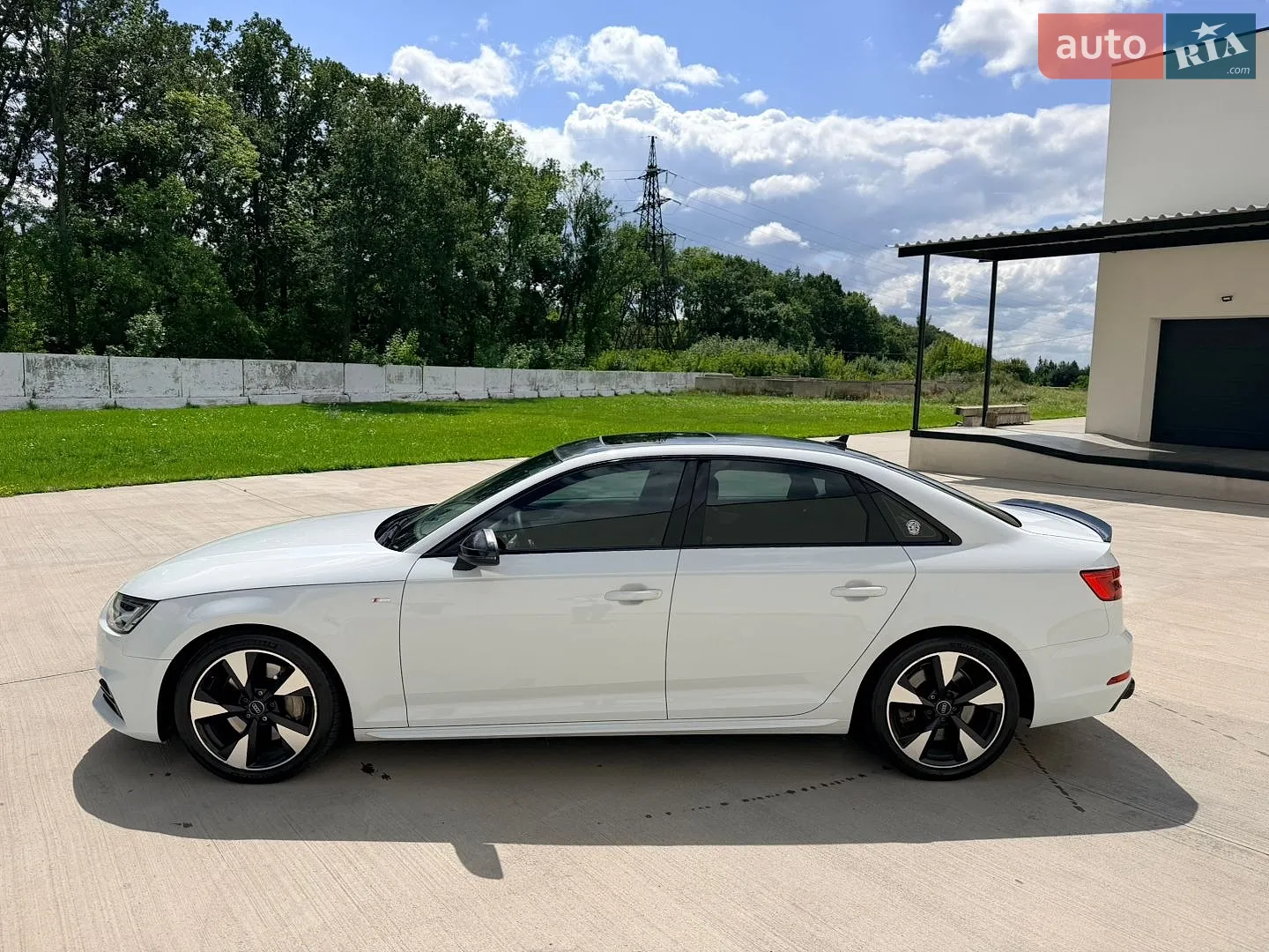 2015 Audi A4 - мініатюра 5
