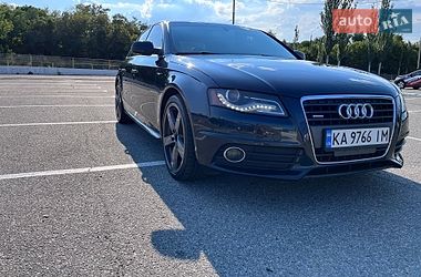 Седан Audi A4 2011 в Києві