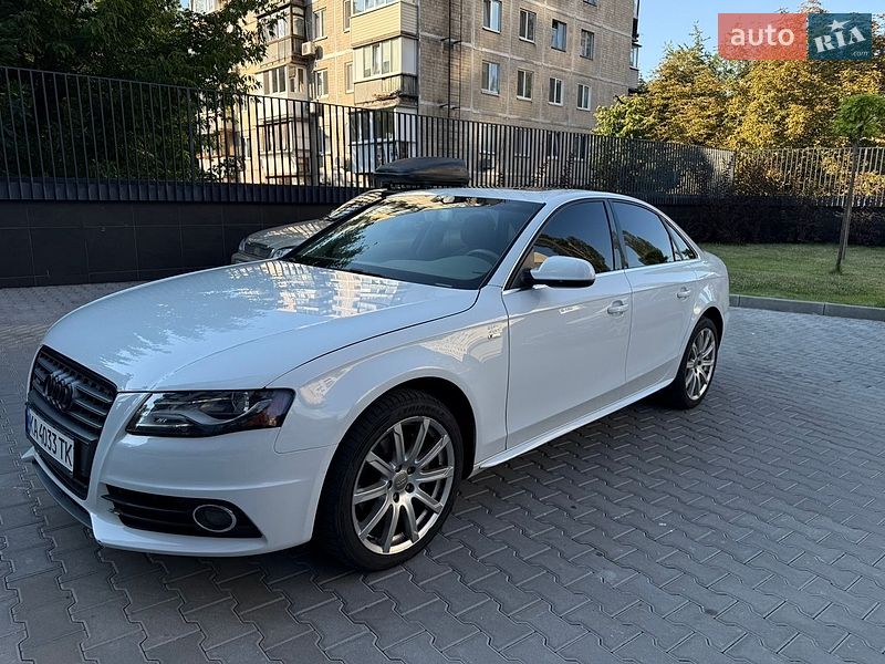 Седан Audi A4 2012 в Києві