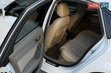 Седан Audi A4 2012 в Києві