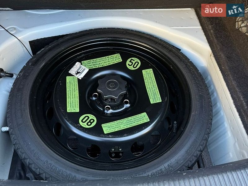 Седан Audi A4 2012 в Києві