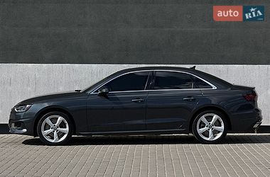 Седан Audi A4 2021 в Тернополі