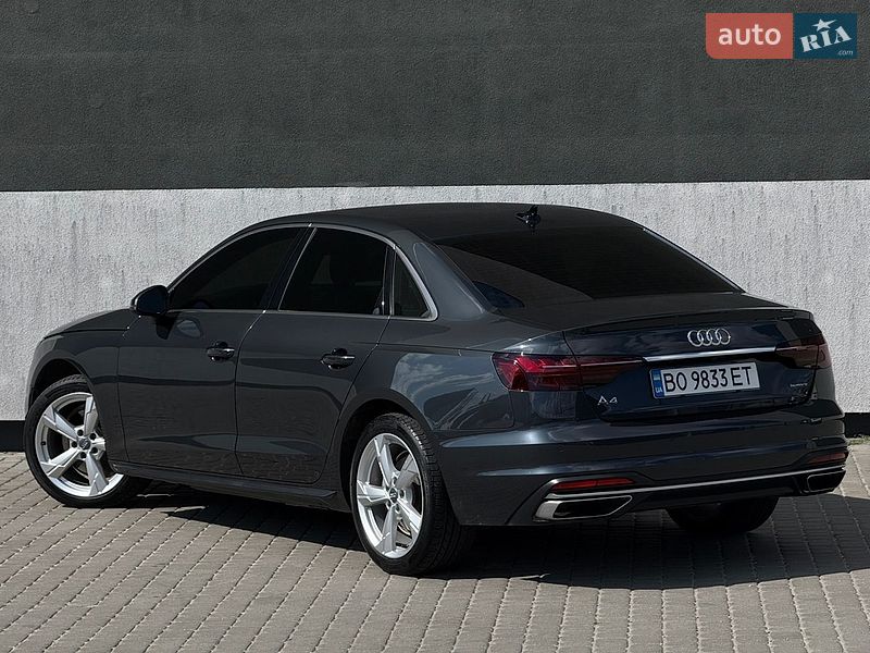 Седан Audi A4 2021 в Тернополі