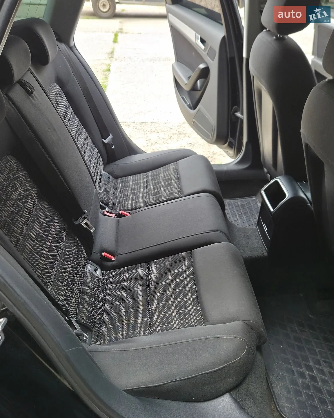 2013 Audi A4 - мініатюра 21
