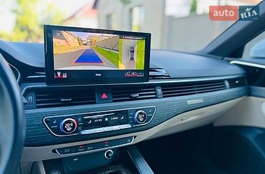 Седан Audi A4 2022 в Мукачевому