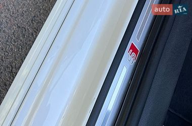 Седан Audi A4 2022 в Мукачевому