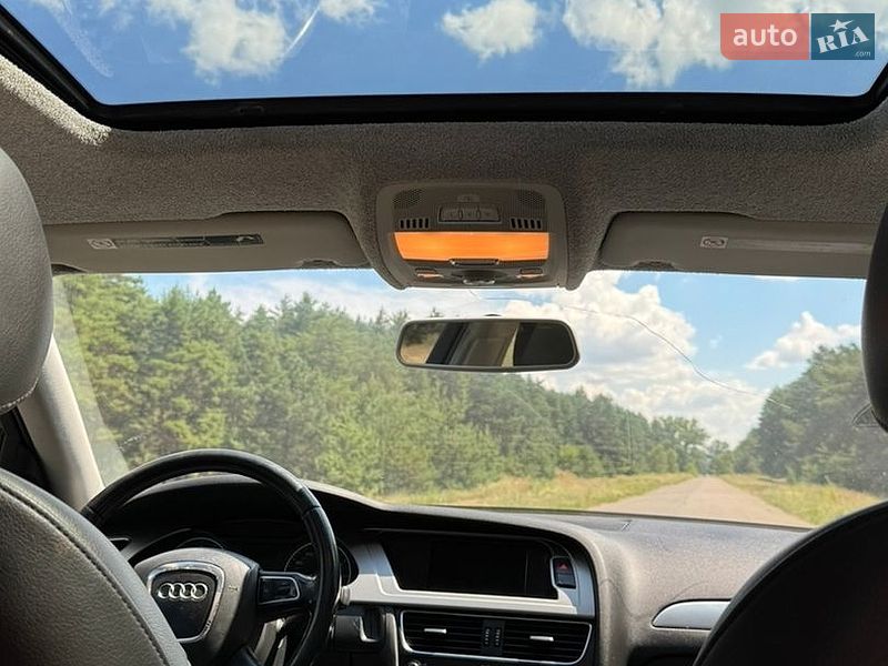 Седан Audi A4 2010 в Кременчуці