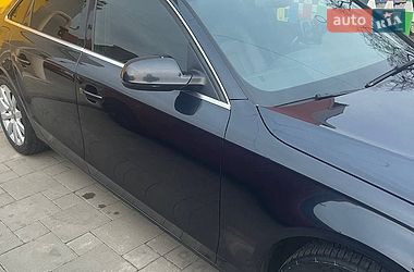 Седан Audi A4 2013 в Ровно