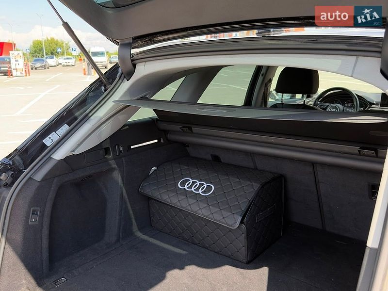 Универсал Audi A4 2017 в Киеве